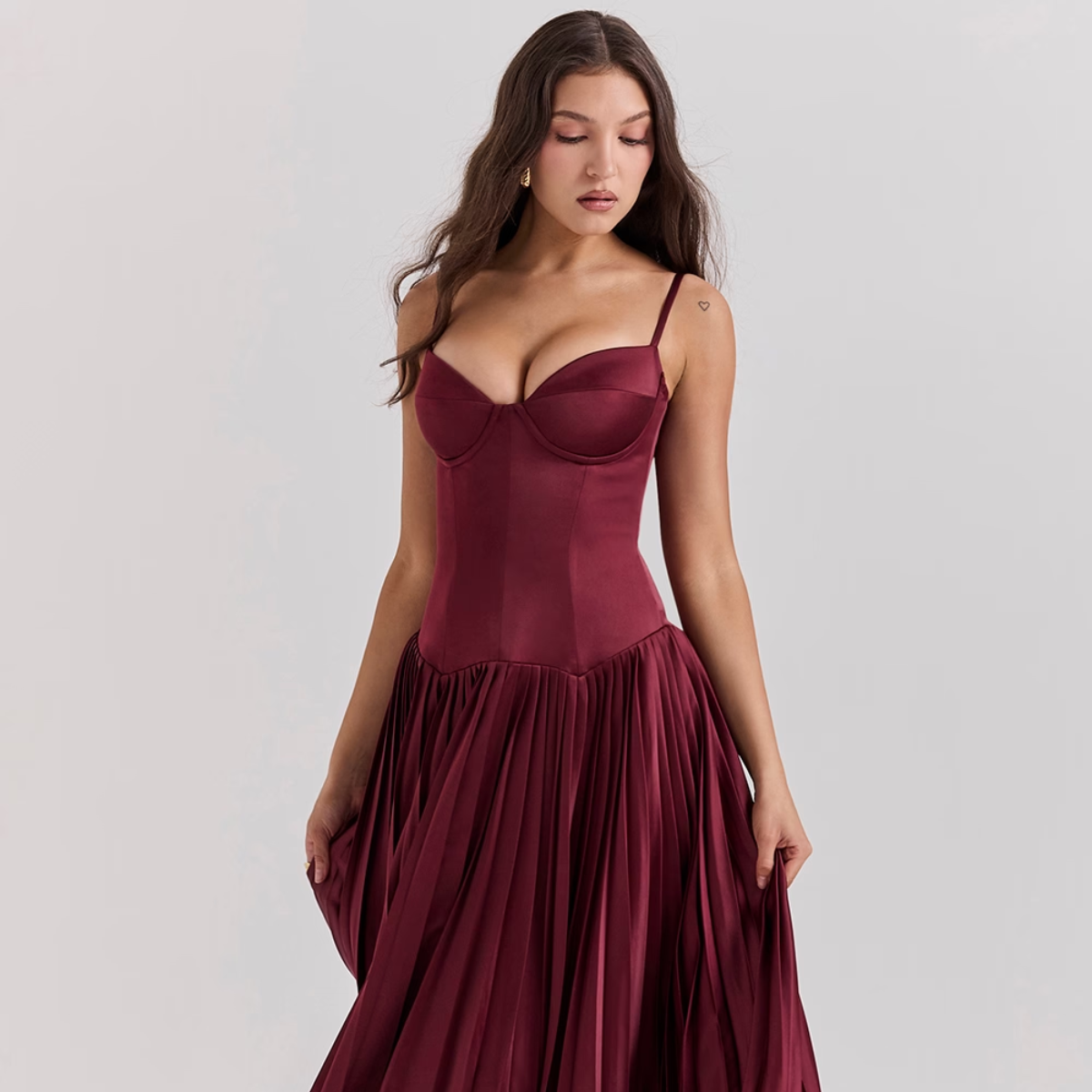 Elegantes Satin-Stretch-Kleid mit Bügelcups und Korsett-Taille