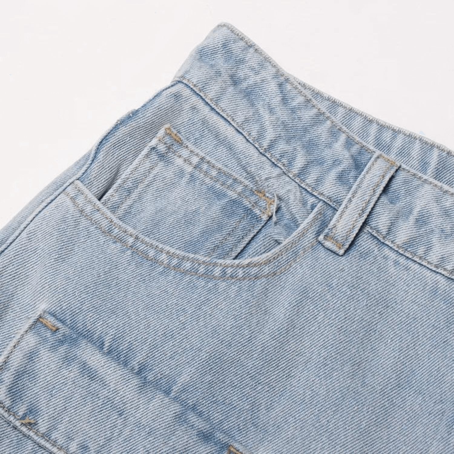 High-Waist-Cargo-Jeans mit funktionalen Taschen